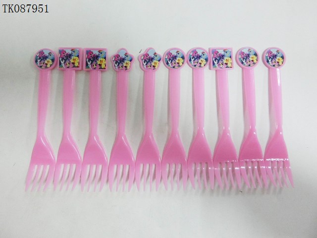 <img src='photo/2024/TK087951.jpg'width='400' height='300'>
