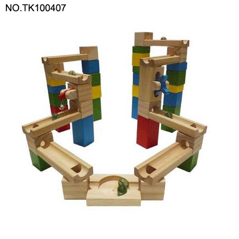 <img src='photo/2025/TK100407.jpg'width='400' height='300'>