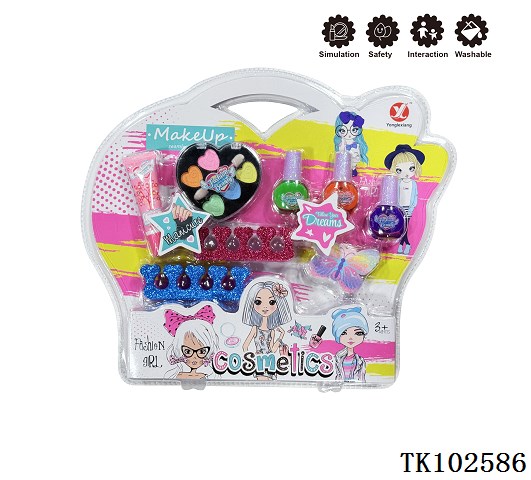 <img src='photo/2025/TK102586.jpg'width='400' height='300'>