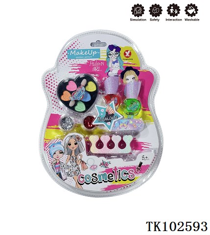 <img src='photo/2025/TK102593.jpg'width='400' height='300'>