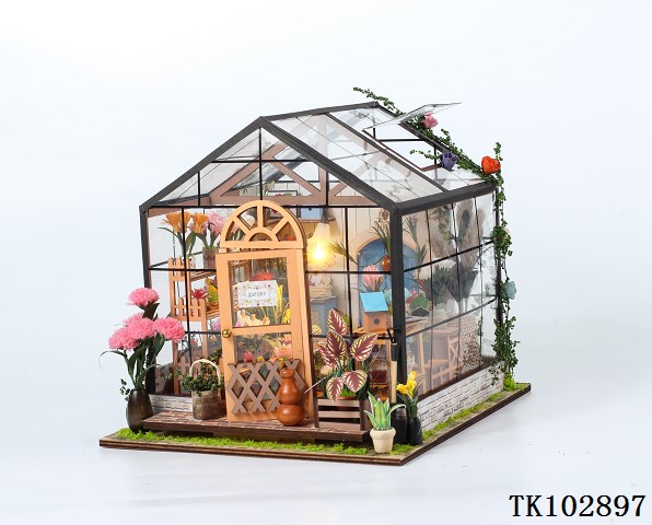 <img src='photo/2025/TK102897.jpg'width='400' height='300'>